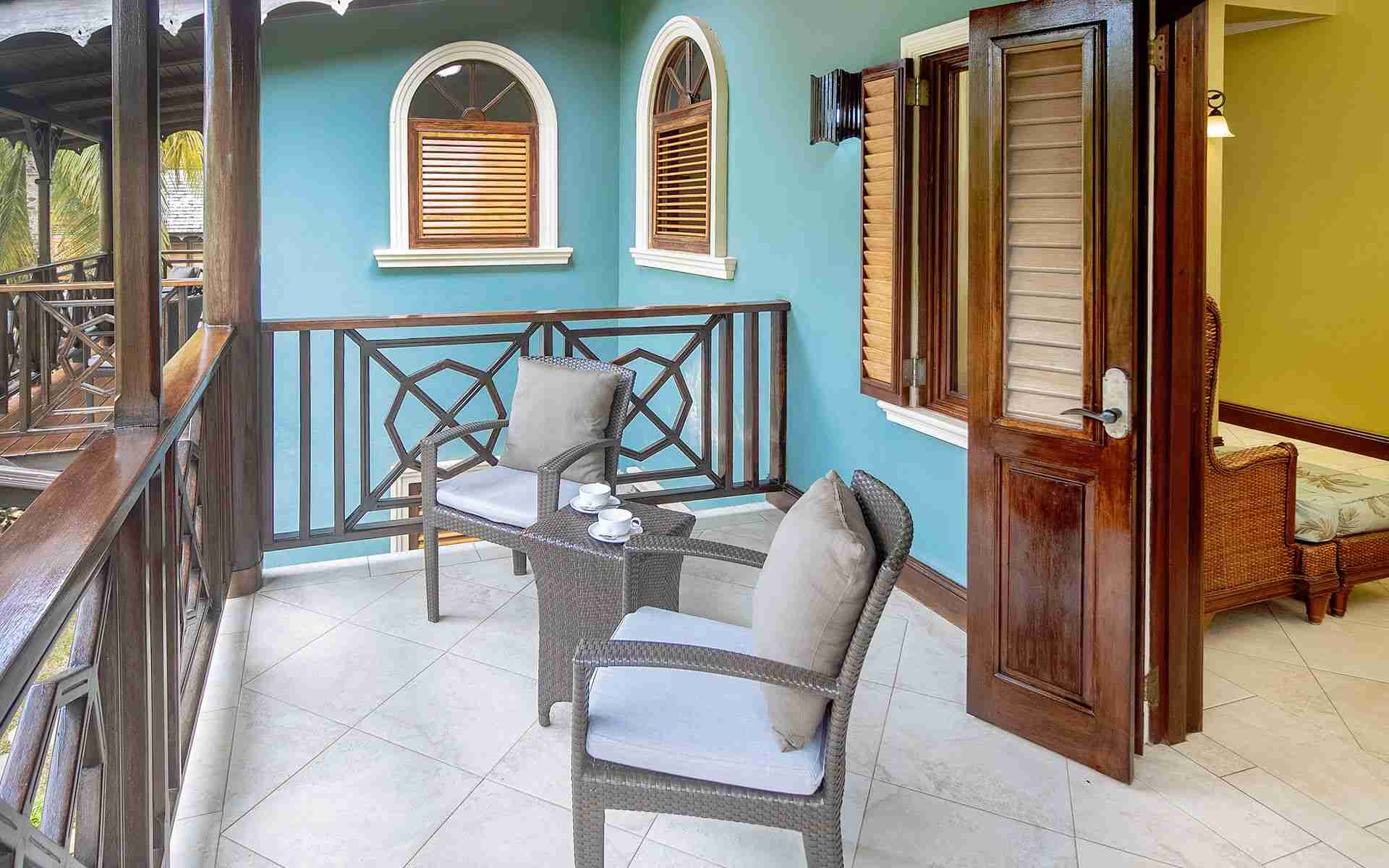 flamboyant-villa-st-lucia-03